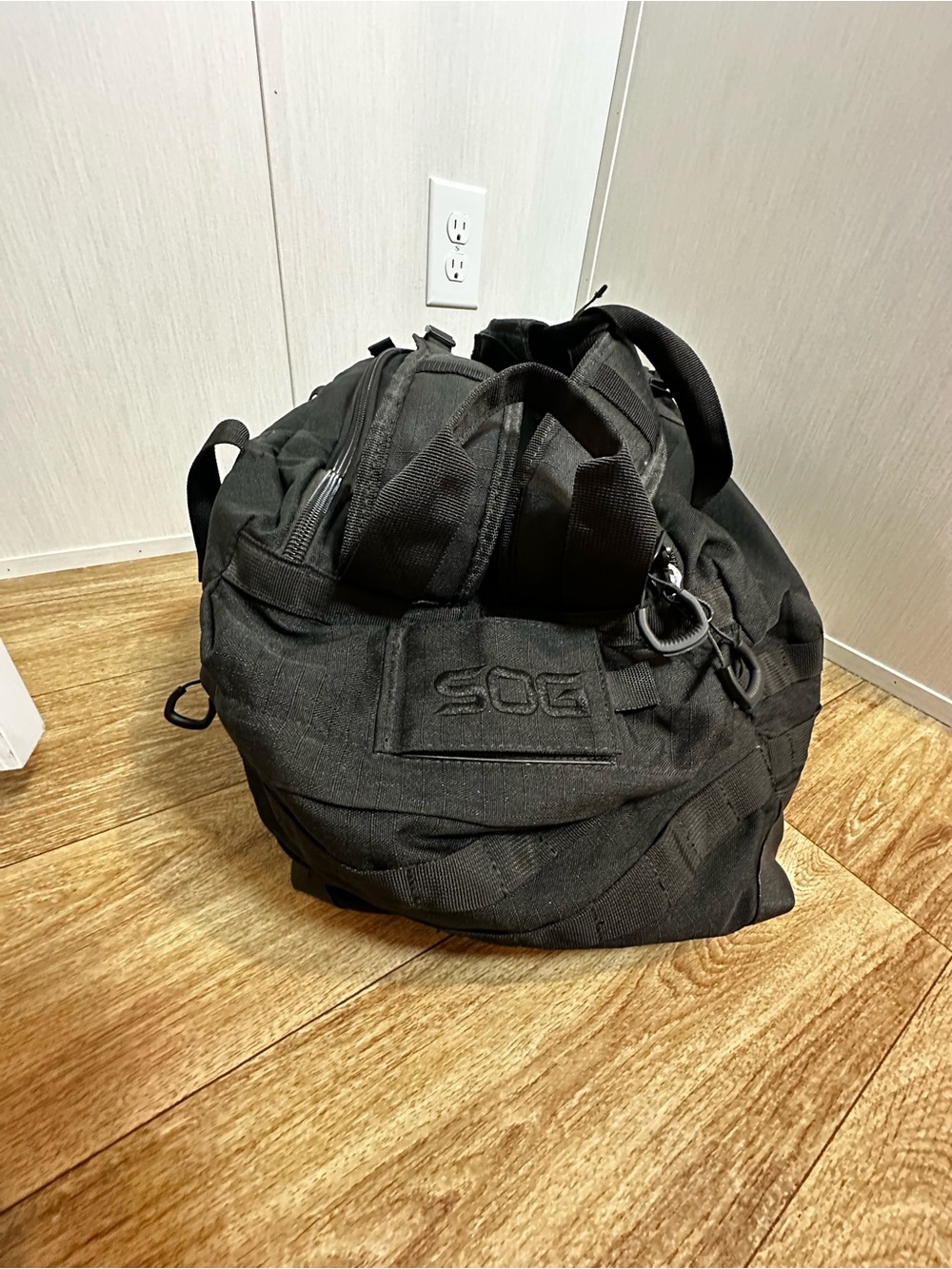 Sog Black Tactical Duffel with MOLLE Webbing - Picture 5 of 8